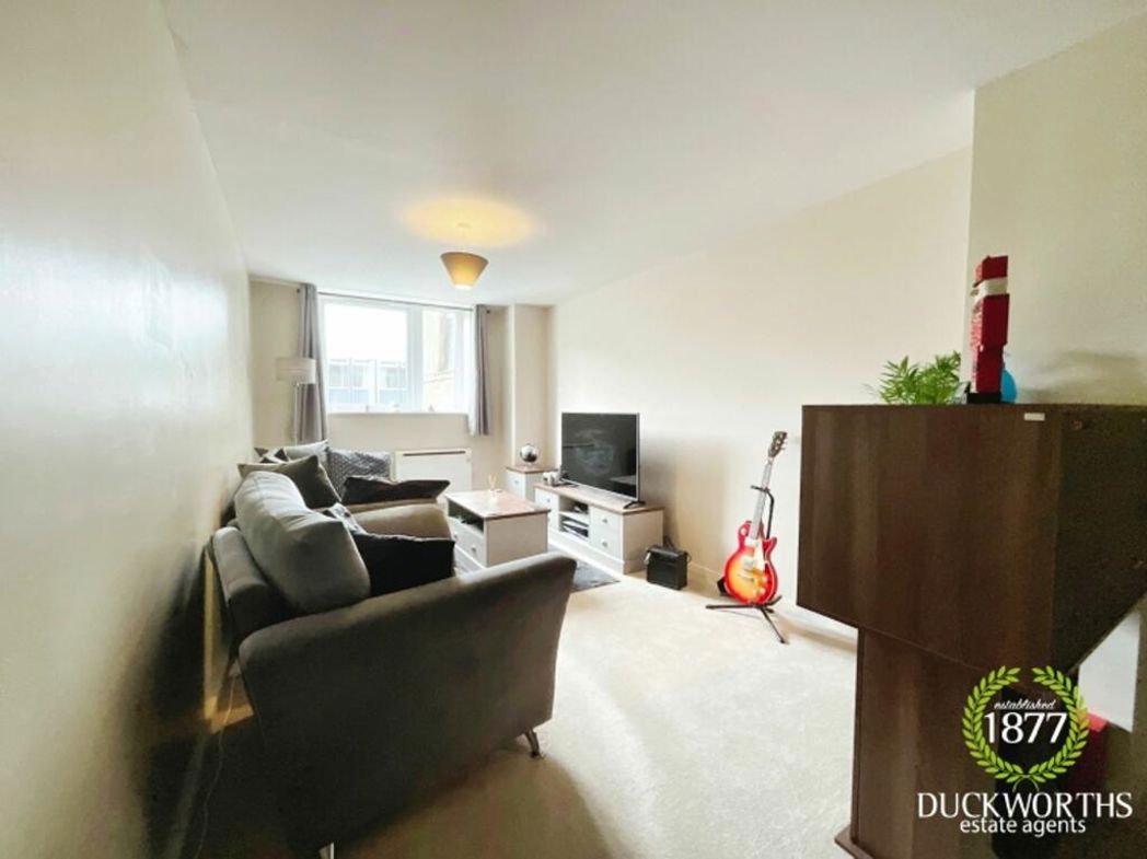 Property image 1 of 5