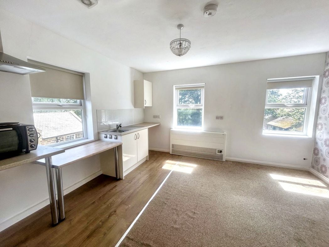 Property image 2 of 7