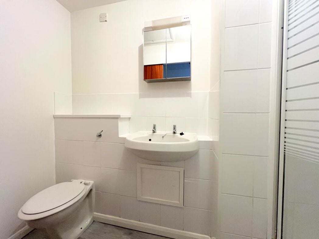 Property image 5 of 7