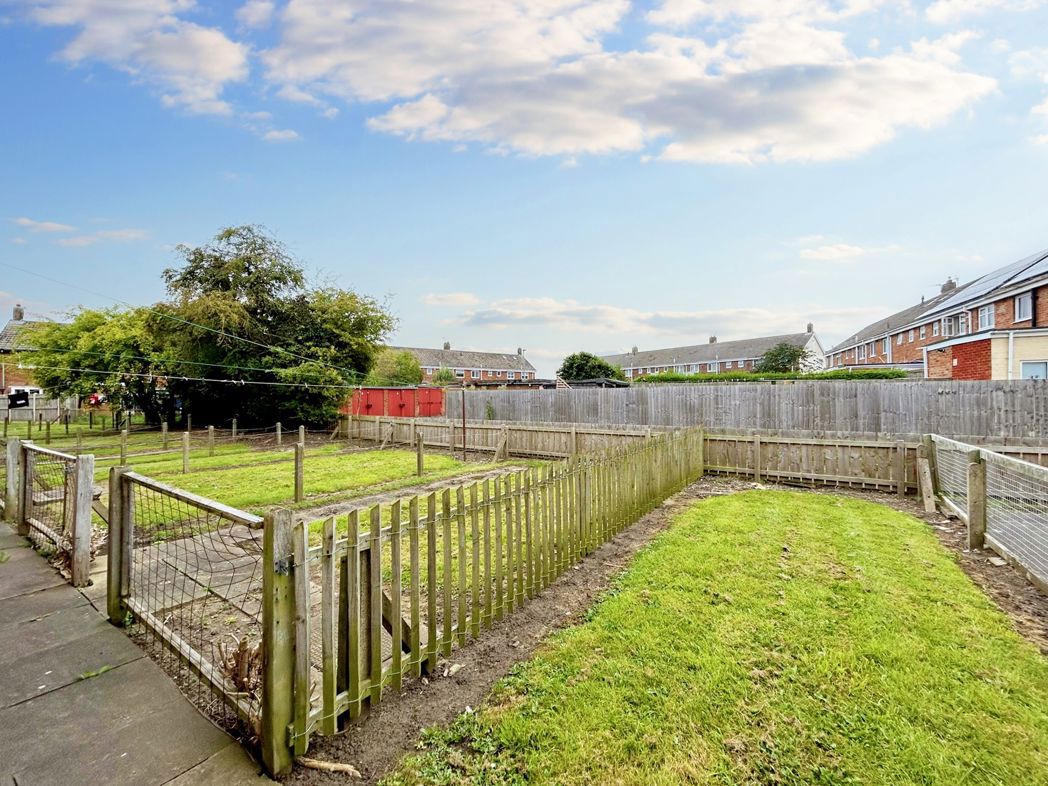 Property image 10 of 11
