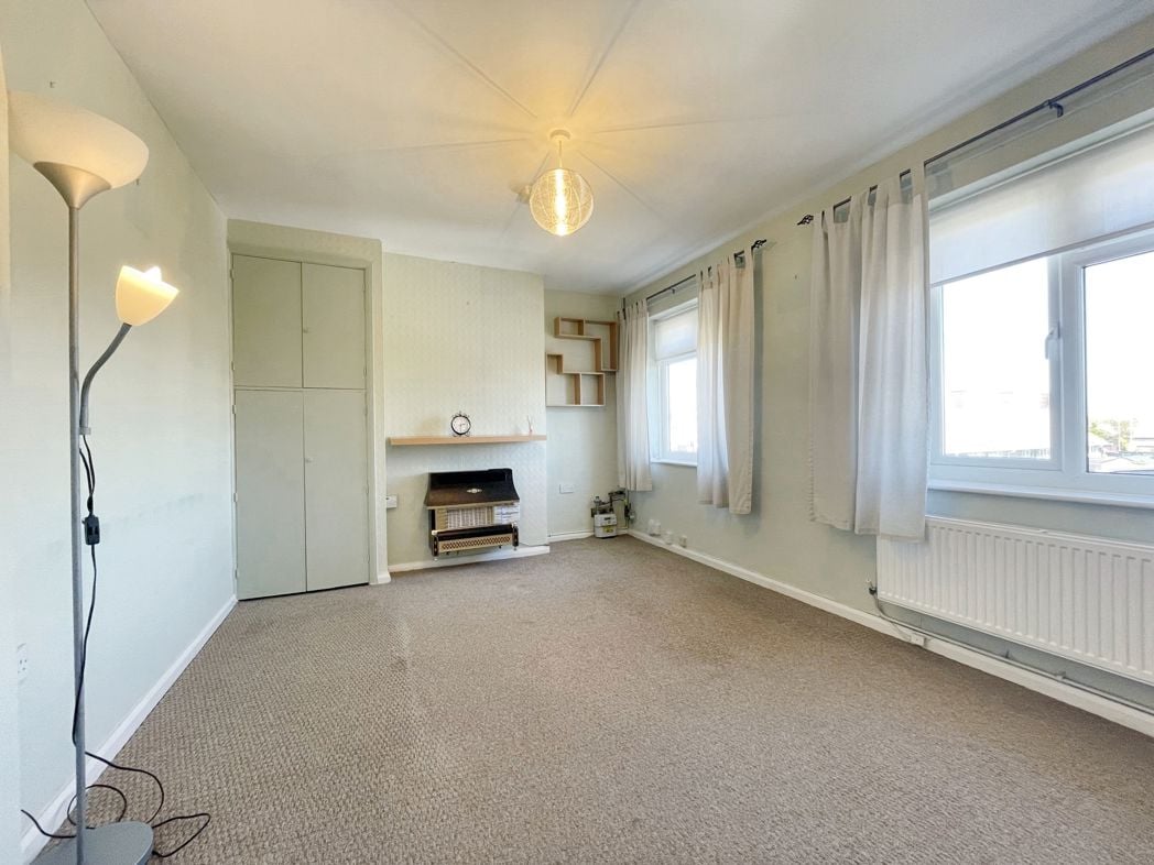 Property image 3 of 11
