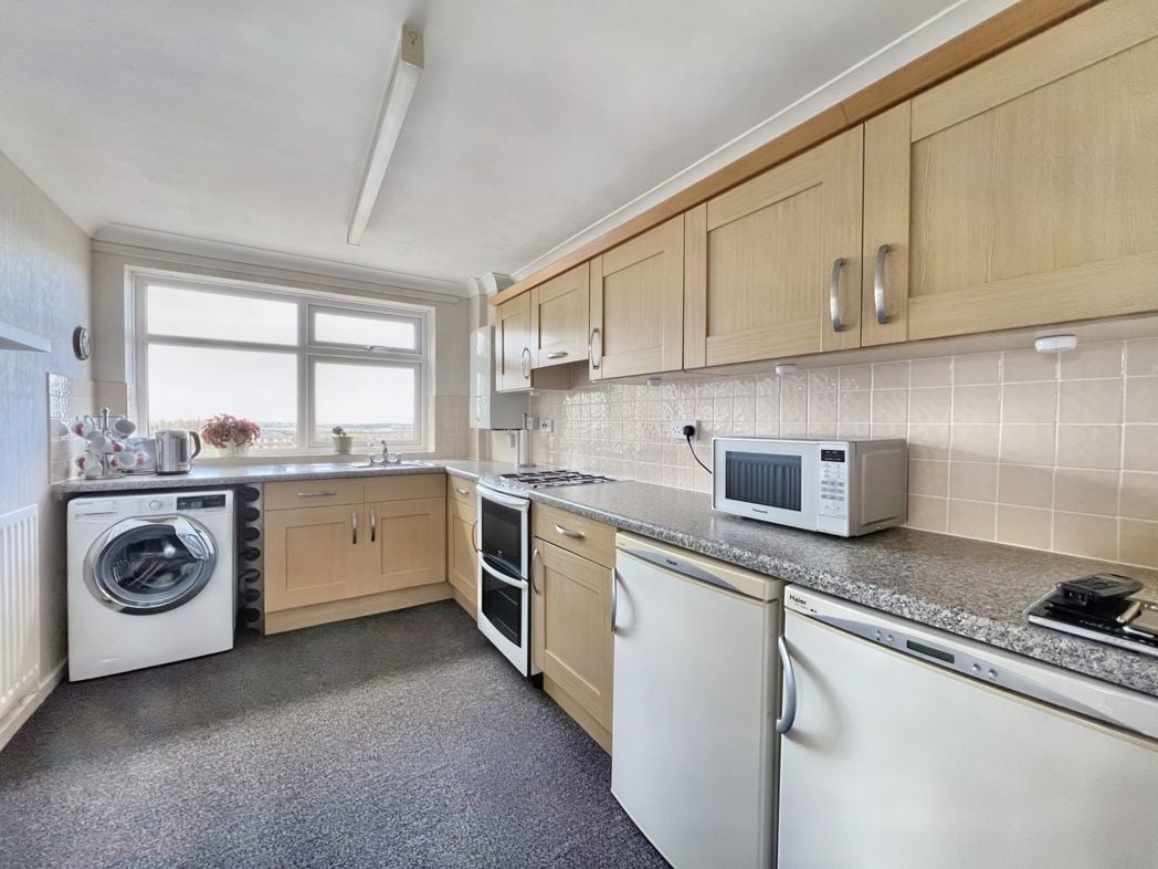 Property image 3 of 17