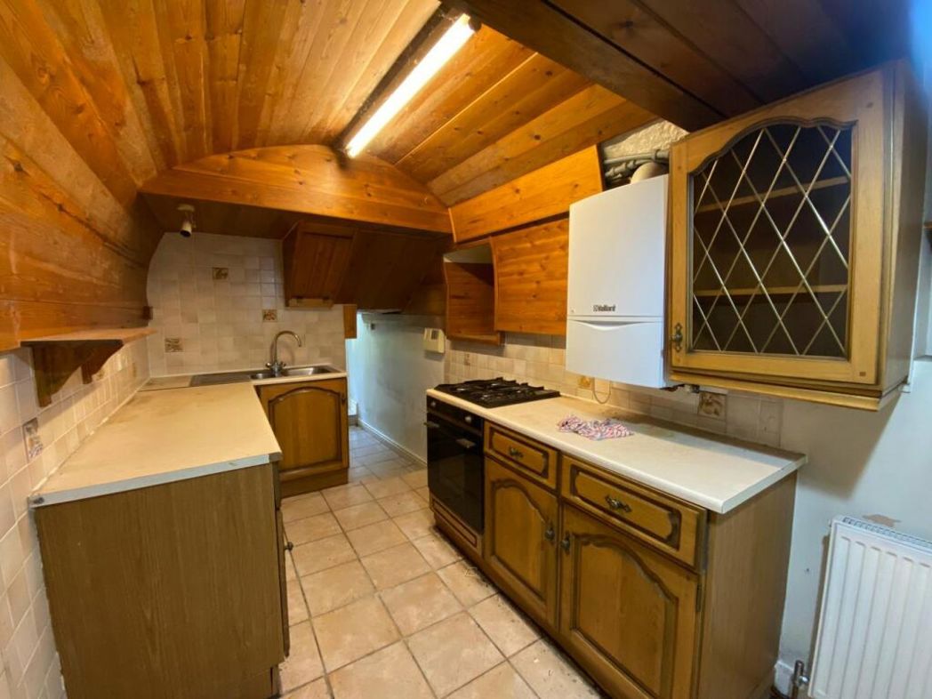 Property image 3 of 12