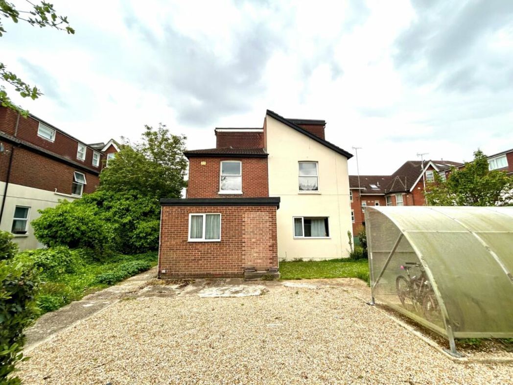 Property image 9 of 9