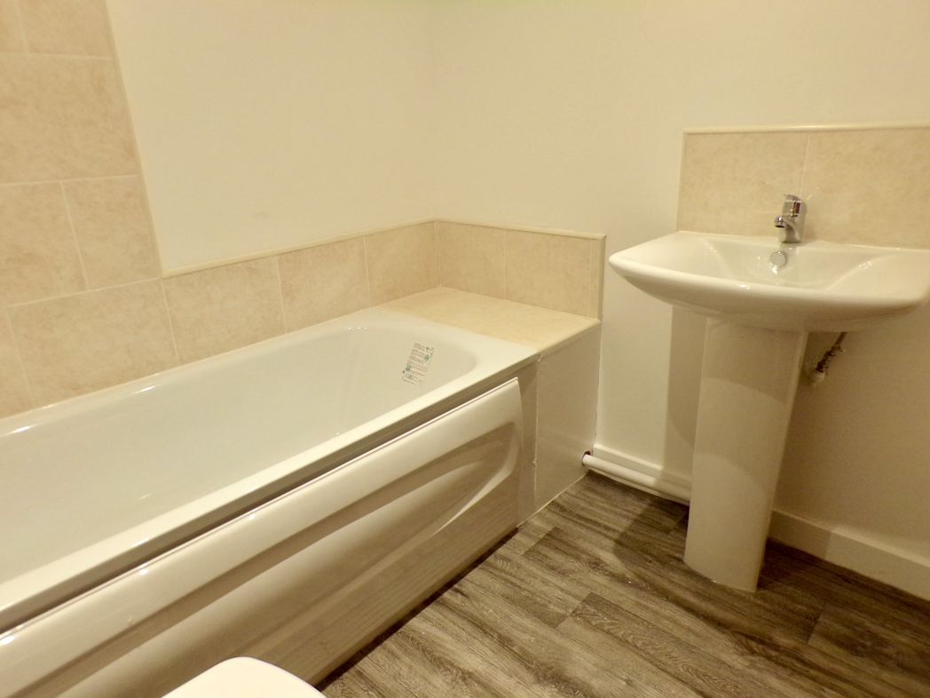 Property image 7 of 16