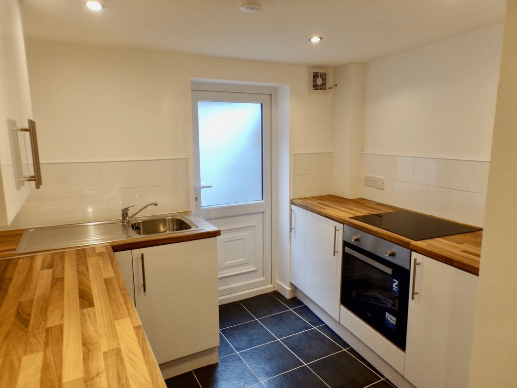 Property image 2 of 16