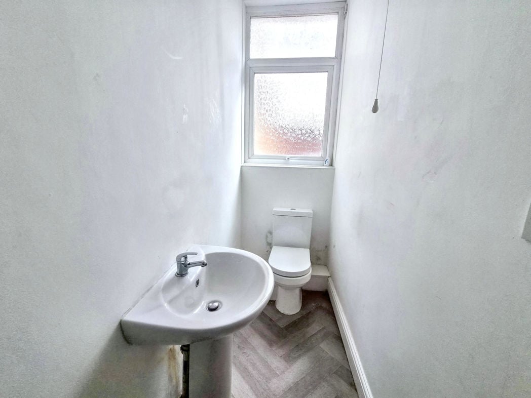Ground Floor Wc