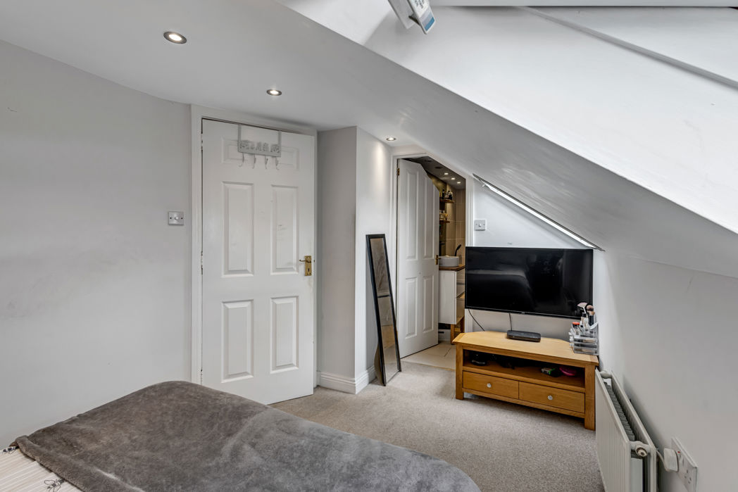 Property image 23 of 30