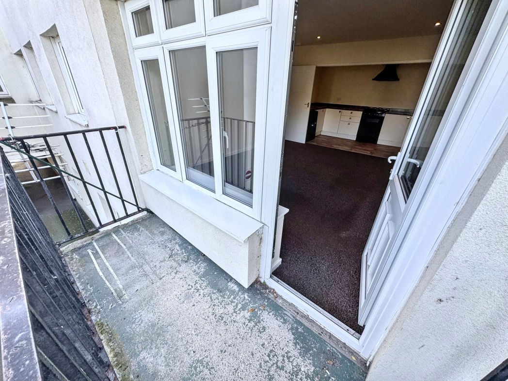 Property image 5 of 10