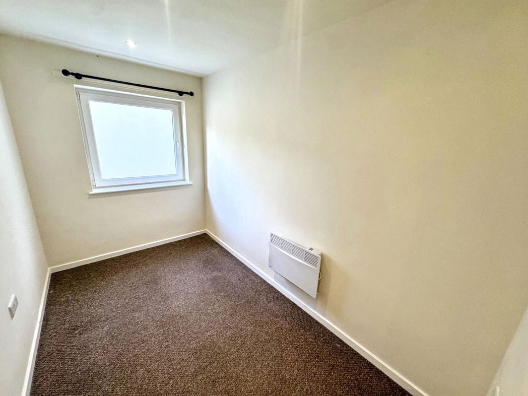 Property image 8 of 10