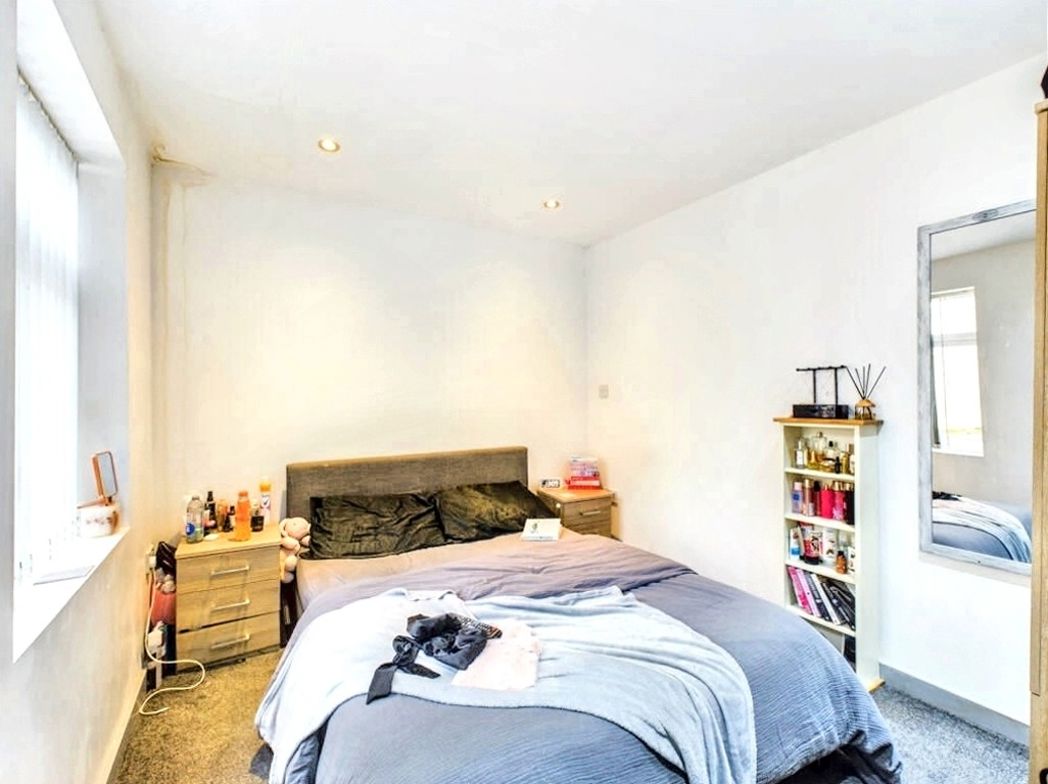 Property image 4 of 5