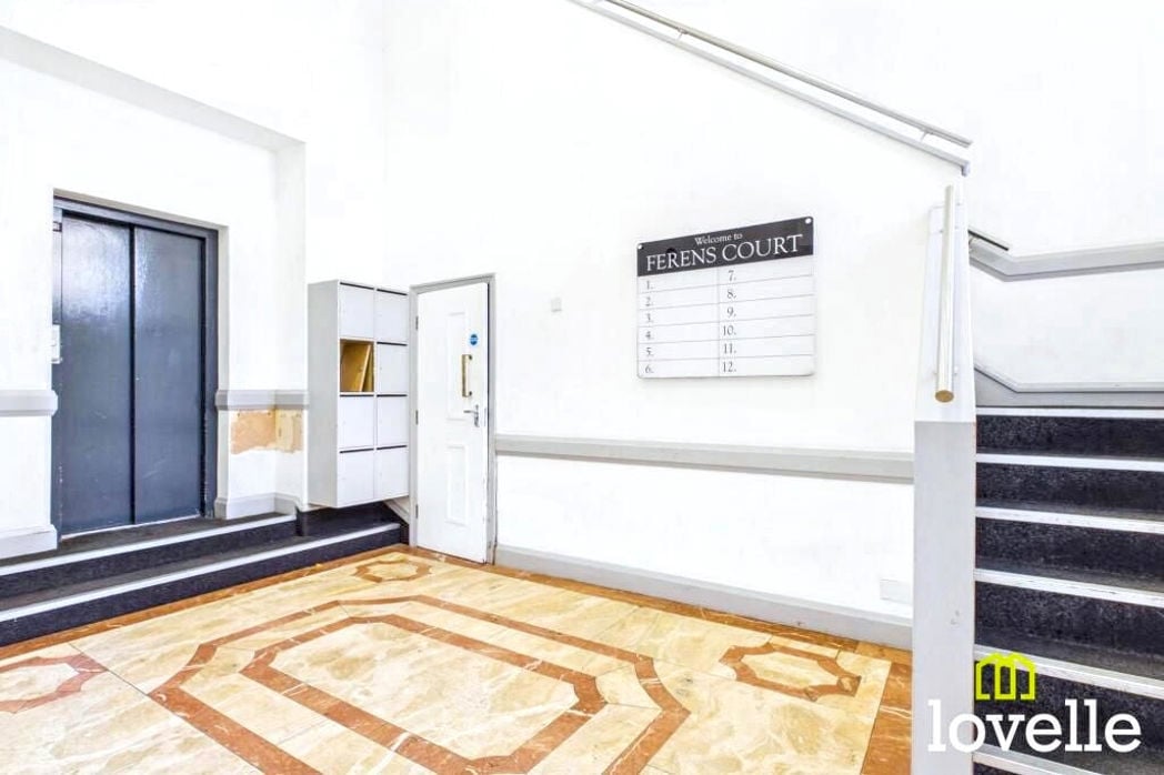 Property image 3 of 10