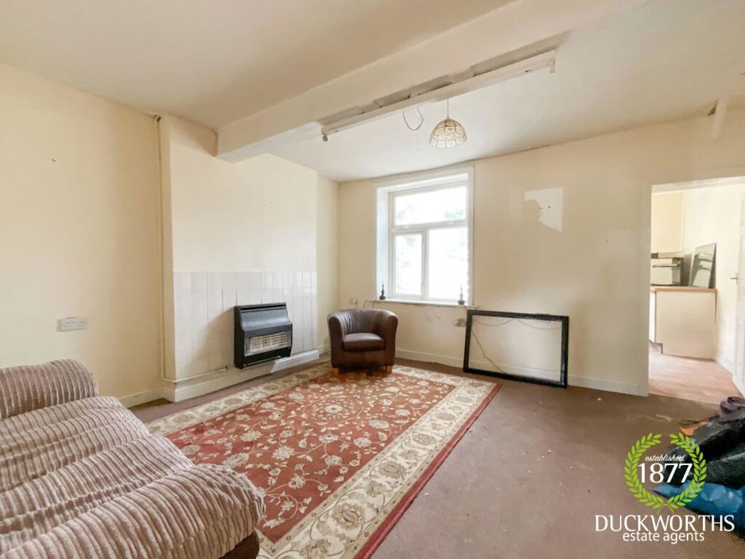 Property image 3 of 6