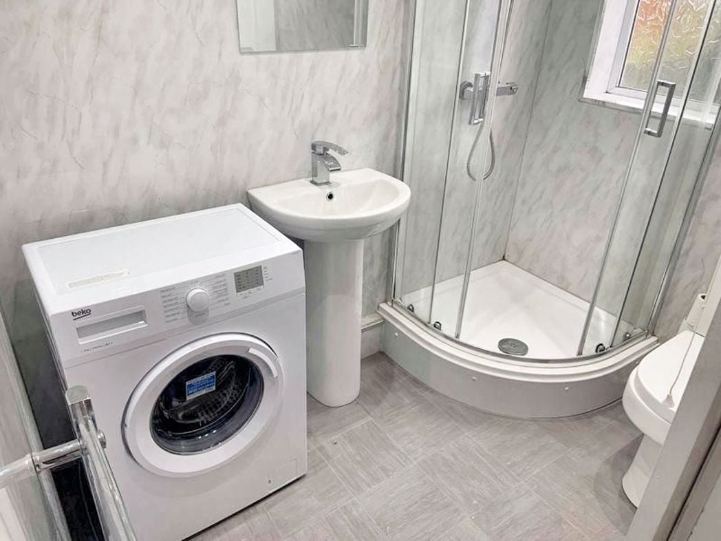 Property image 5 of 6