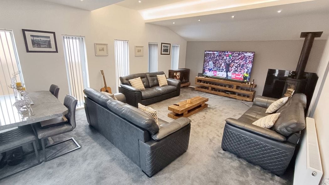 Property image 2 of 26