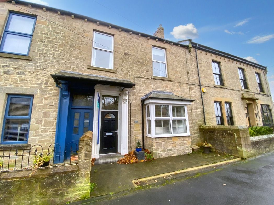 Property image 1 of 21