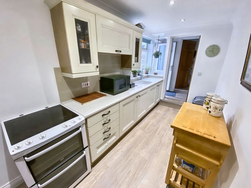 Property image 9 of 21