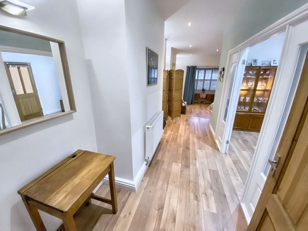 Property image 10 of 21