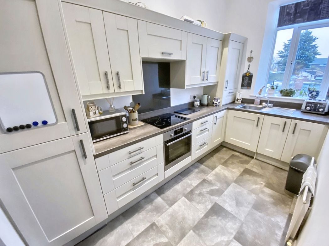 Property image 18 of 21