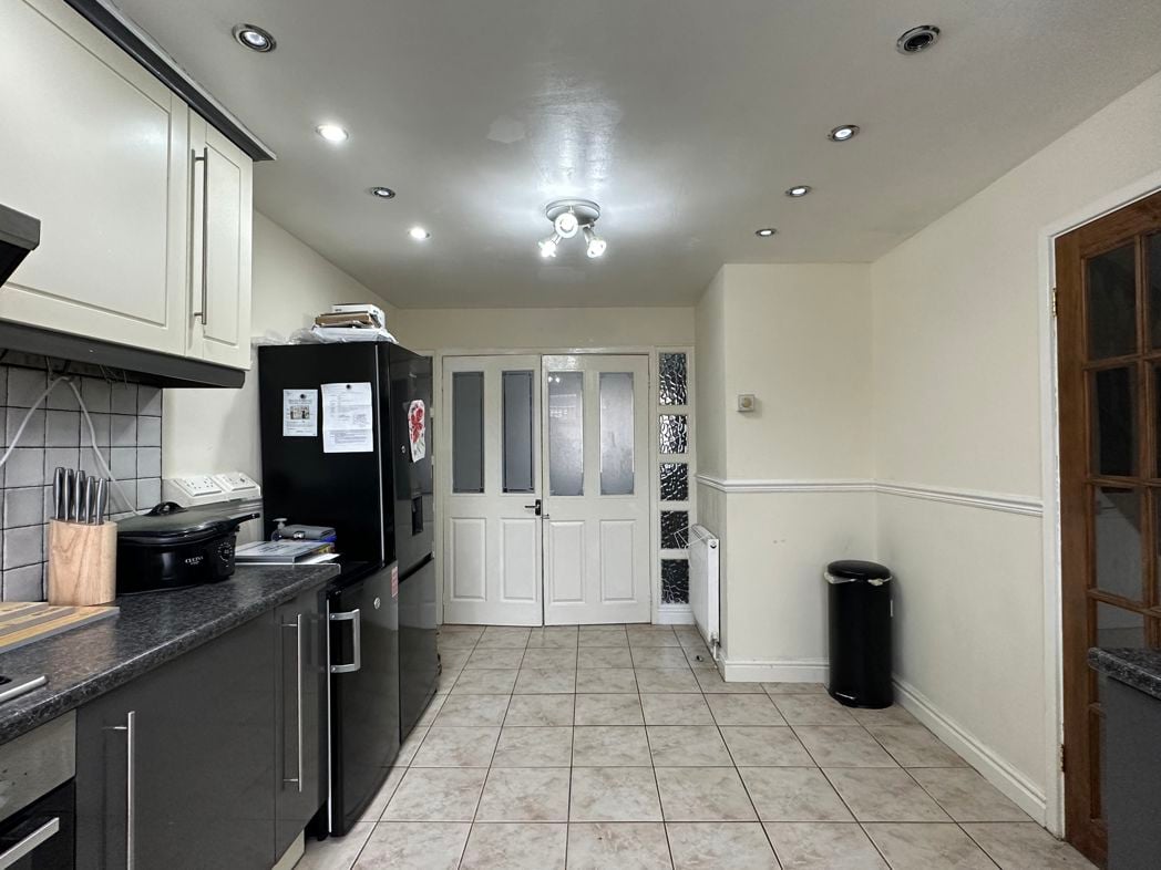 Property image 9 of 20