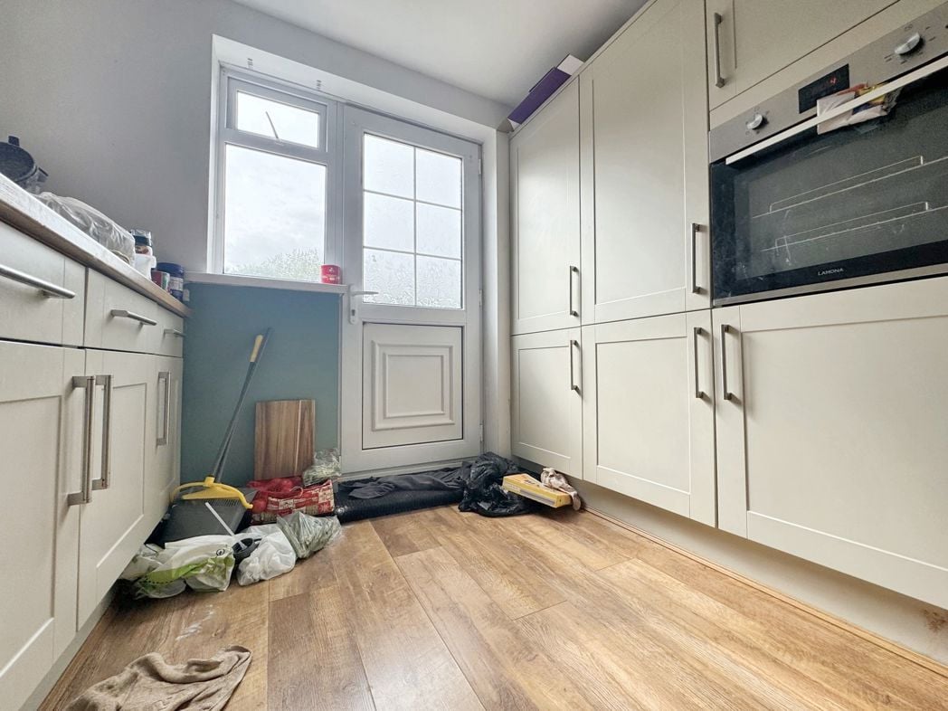 Property image 5 of 12