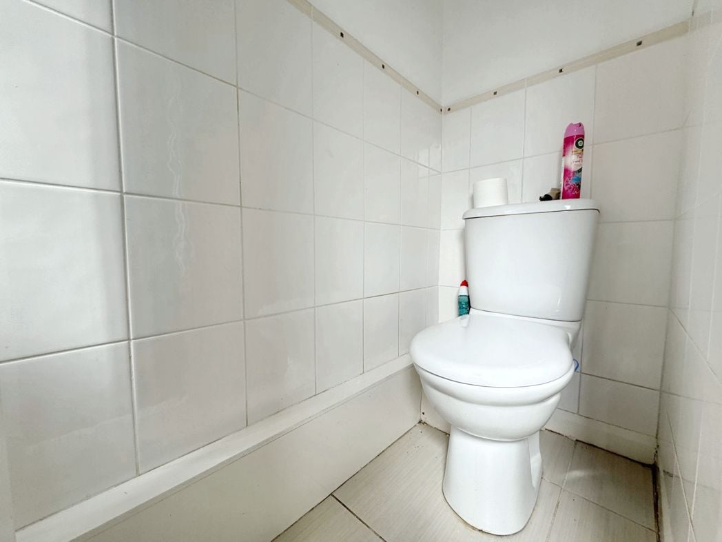 Property image 6 of 12