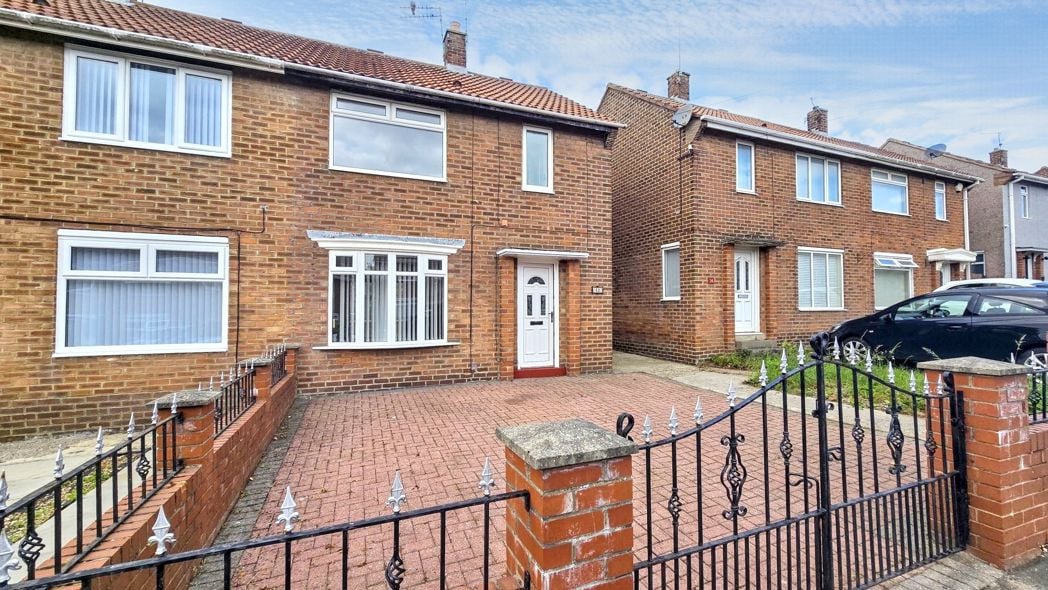 Property image 2 of 18