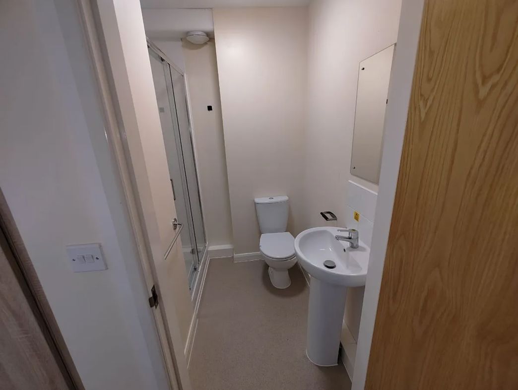 Property image 6 of 7