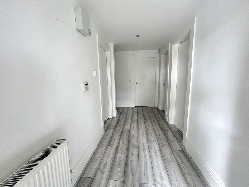 Property image 2 of 17