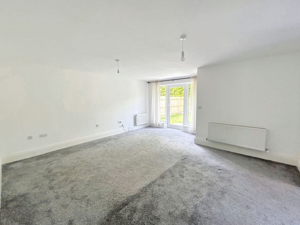 Property image 4 of 17