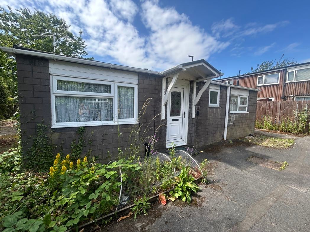 Property image 1 of 12