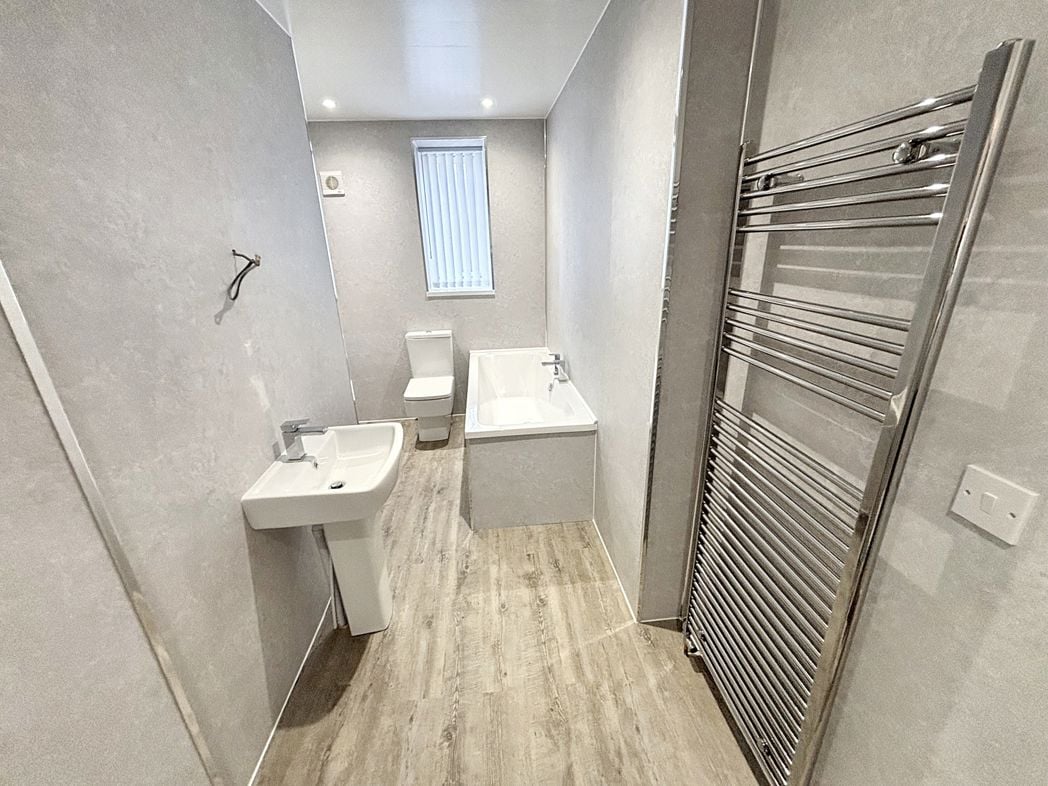 Property image 12 of 14