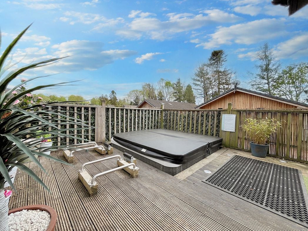 Property image 14 of 17