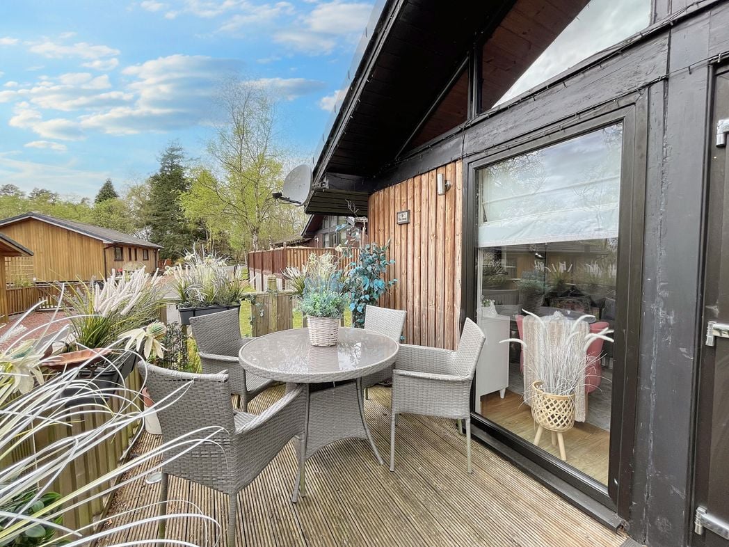 Property image 15 of 17