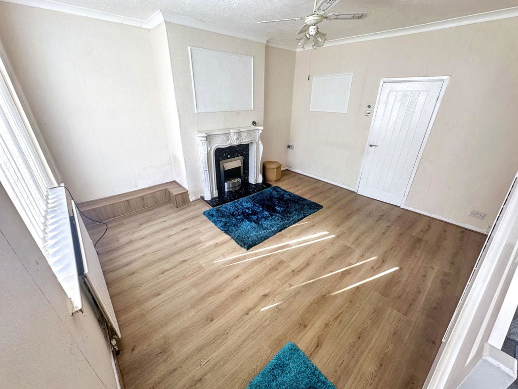 Property image 3 of 14