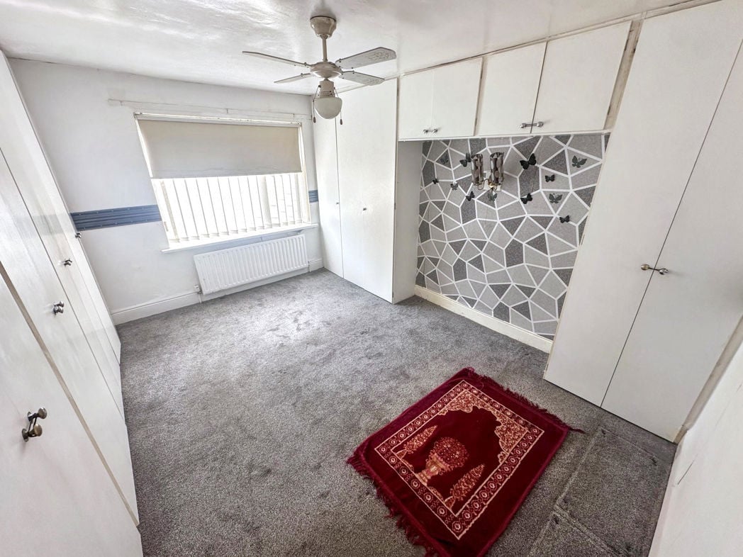 Property image 8 of 14