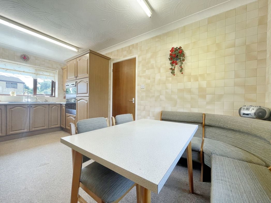 Property image 10 of 19