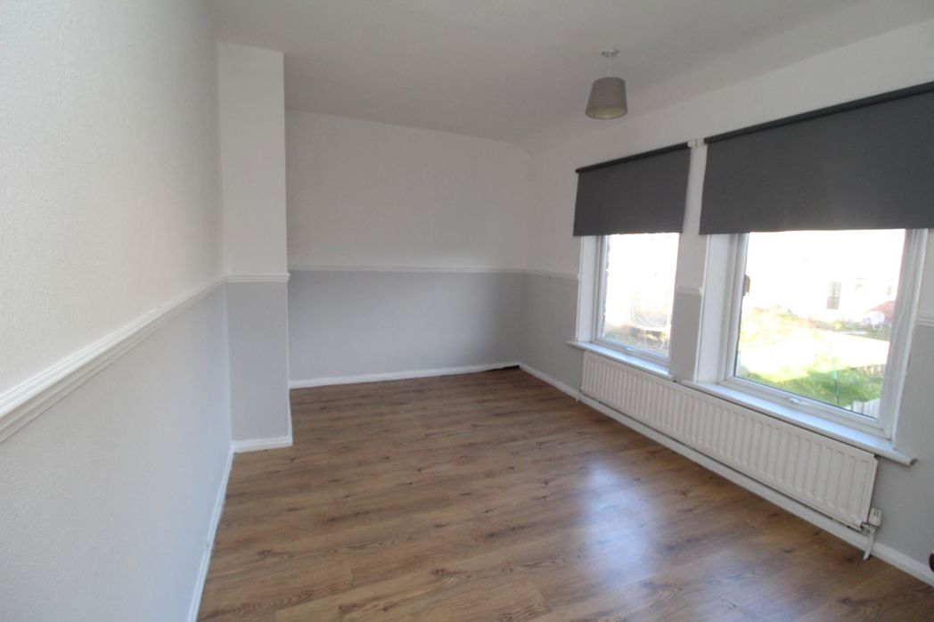 Property image 4 of 7