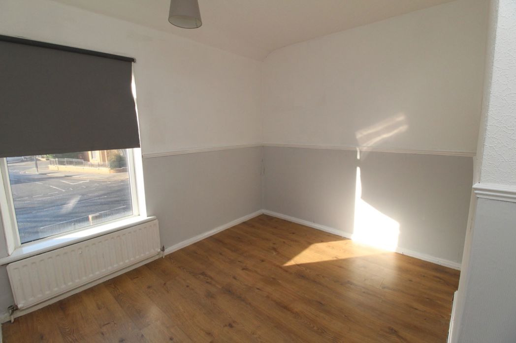 Property image 5 of 7