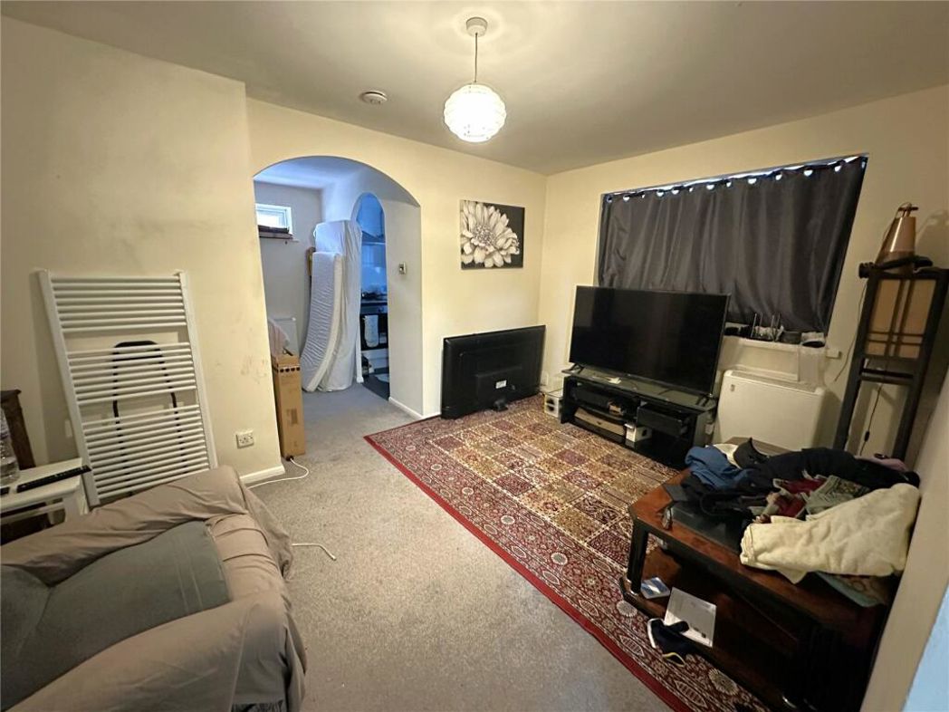 Property image 2 of 7