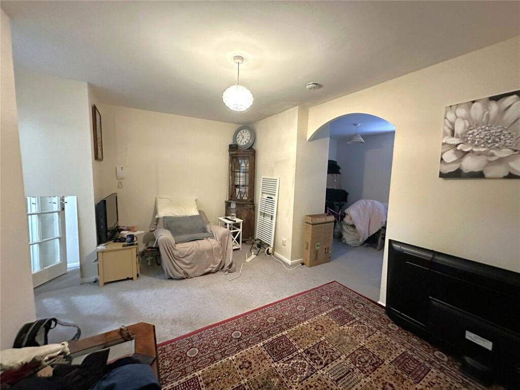 Property image 4 of 7
