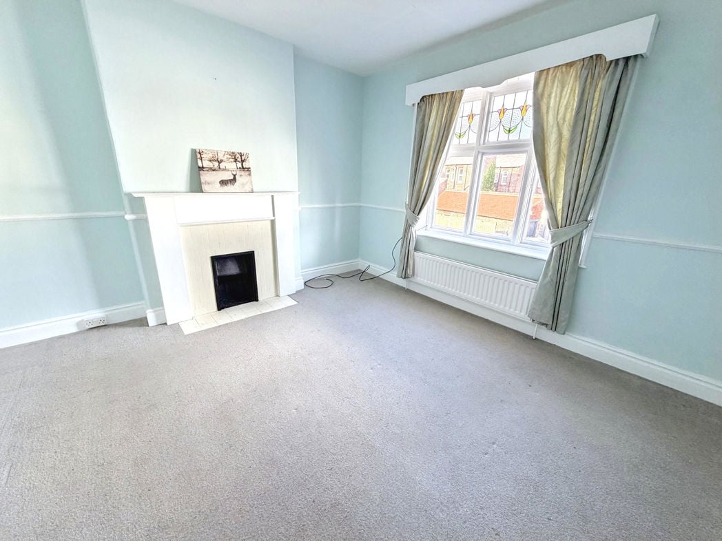 Property image 5 of 12