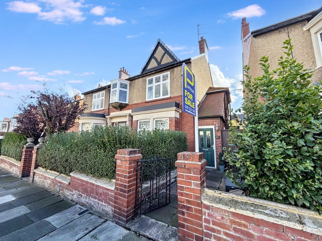 Property image 1 of 12