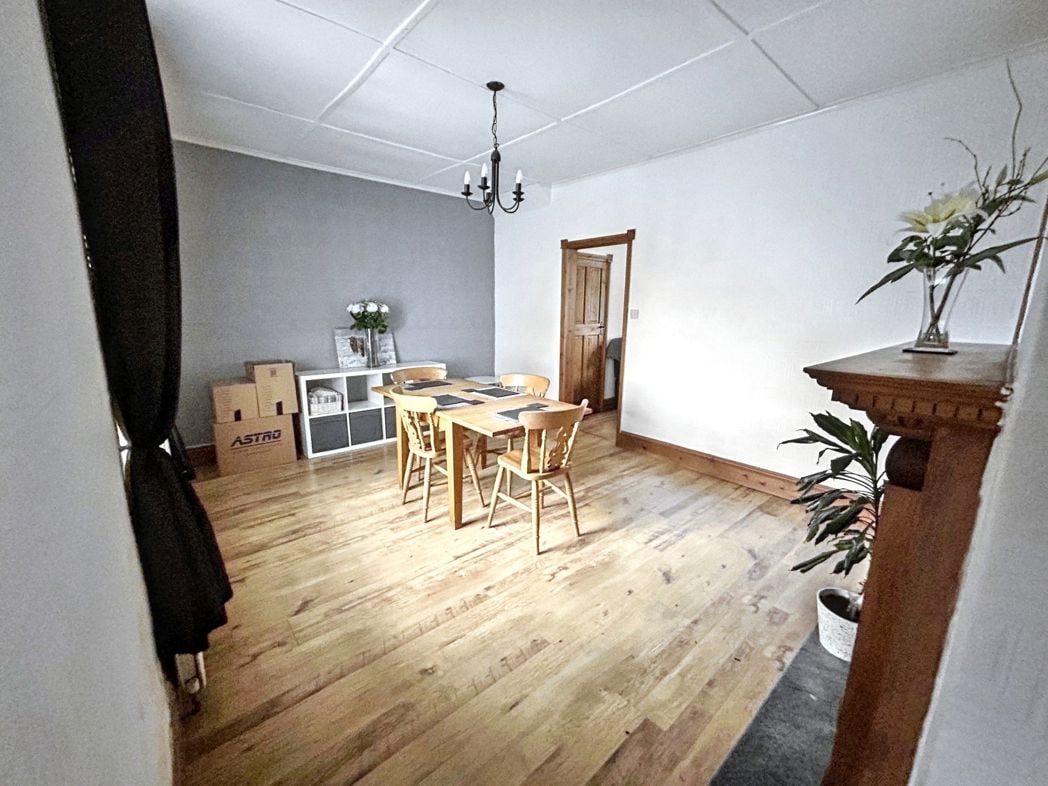 Property image 5 of 13