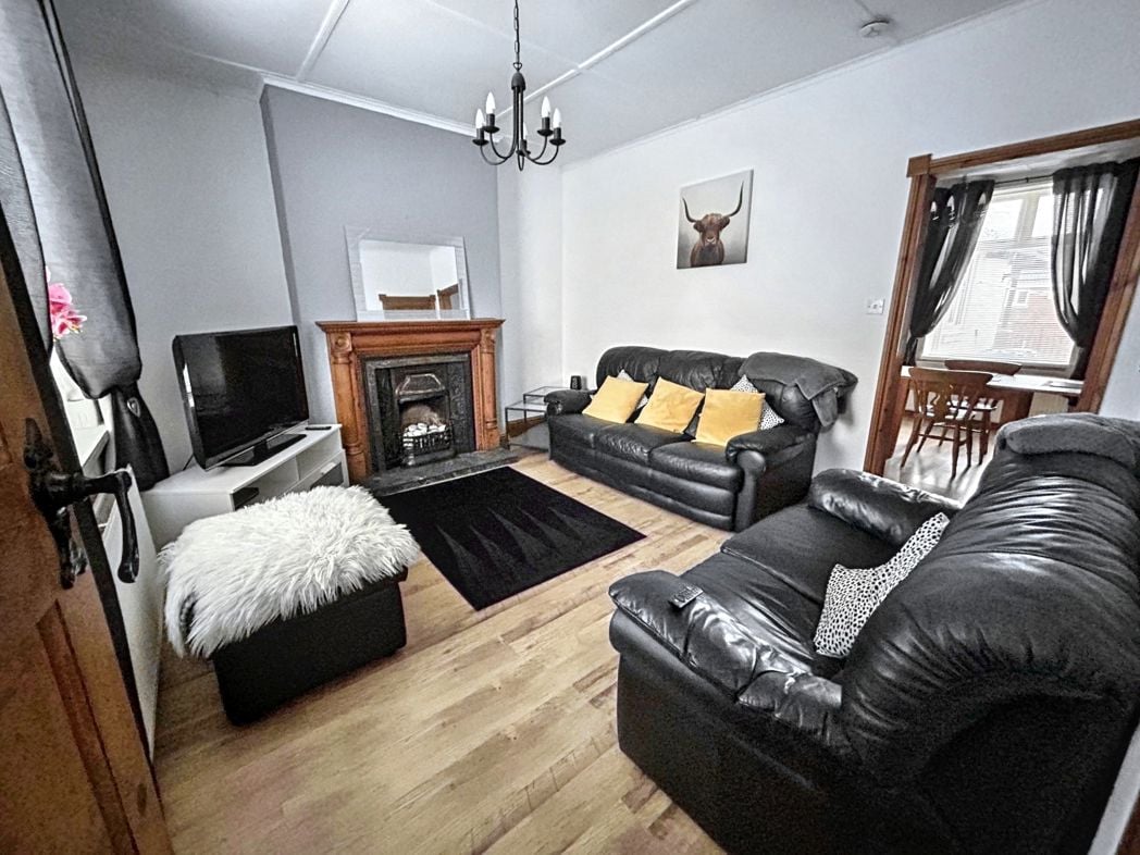 Property image 3 of 13
