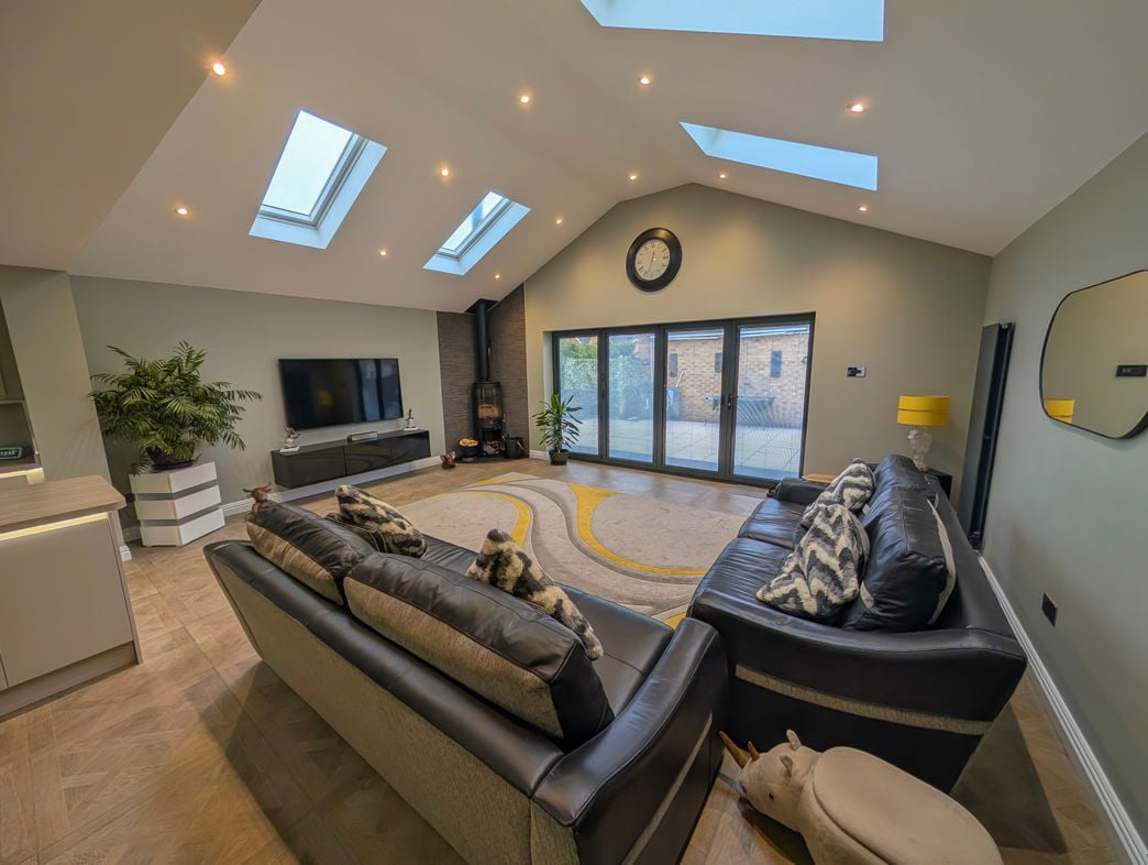 Property image 6 of 19