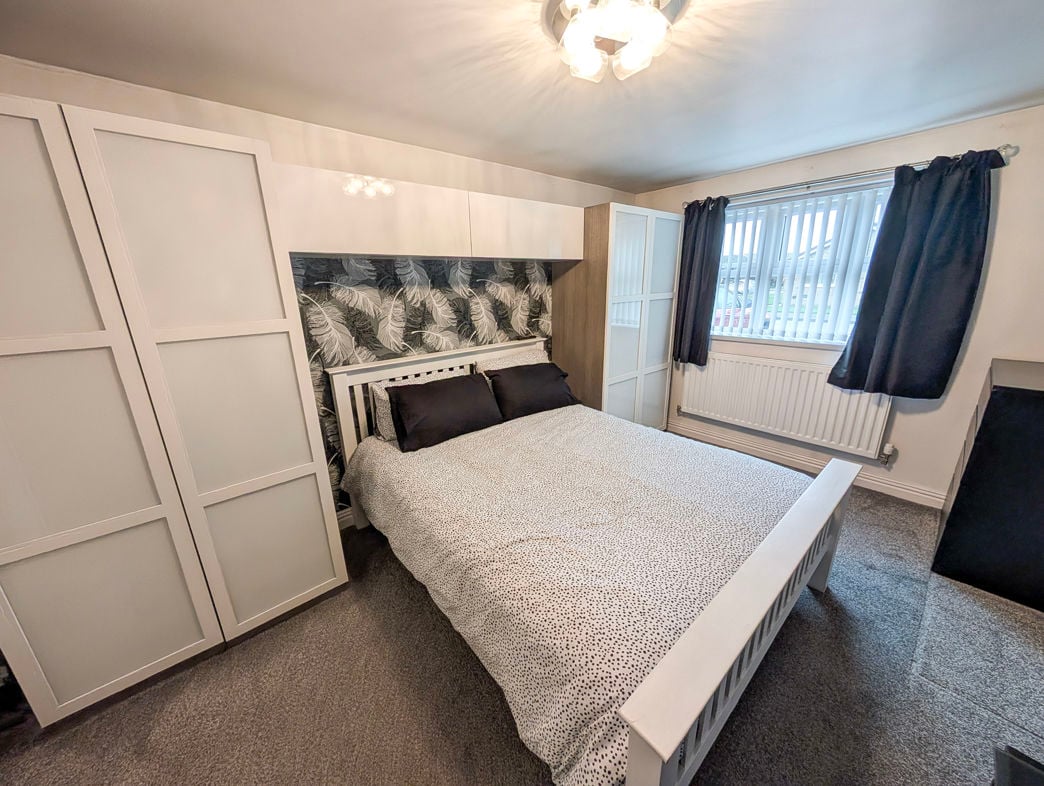 Property image 13 of 19