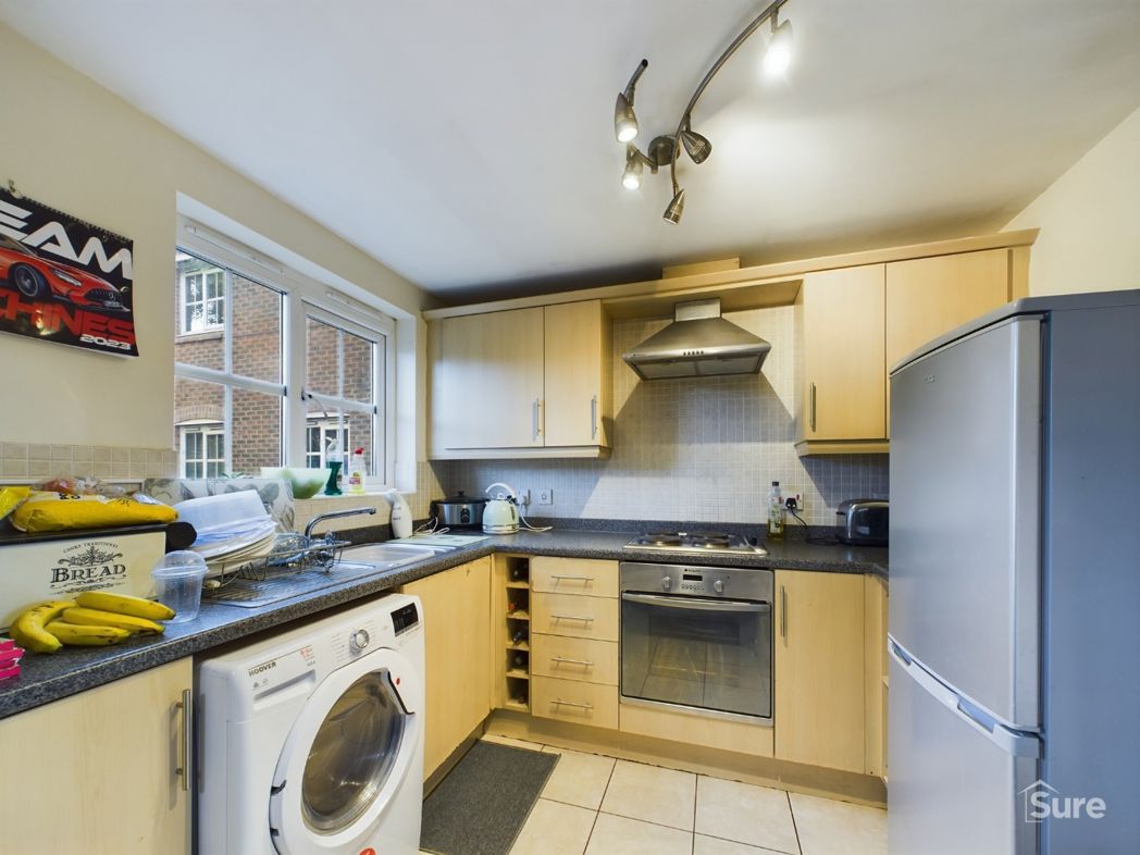 Property image 3 of 8