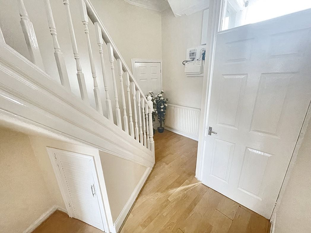 Property image 6 of 10