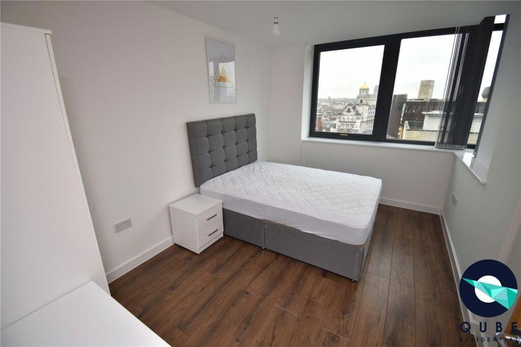 Property image 5 of 9